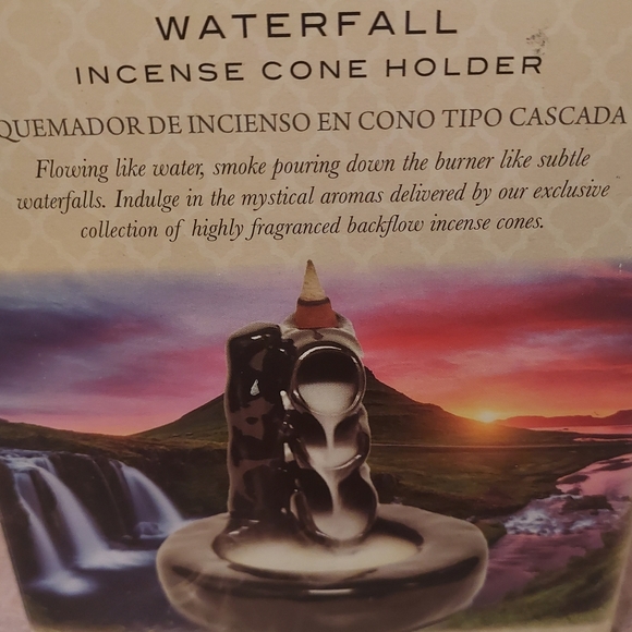 Waterfall Incense Cone Holder #2 Lot of 20 Incense Cones Dragonsblood Sandalwood - Picture 2 of 5